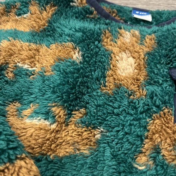 Old Navy Super Soft Sherpa Sweater - Picture 2 of 5
